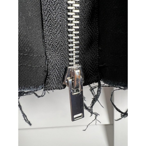 Dolls Kill Widow Pleated Zipper Detail Mini Skirt Size Medium Goth Festival Punk - Picture 3 of 6